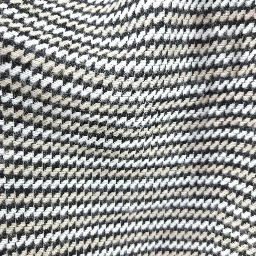 GAP Oversized Wrap Scarf Rectangle Black Cozy Chevron Knit Fringe Hem